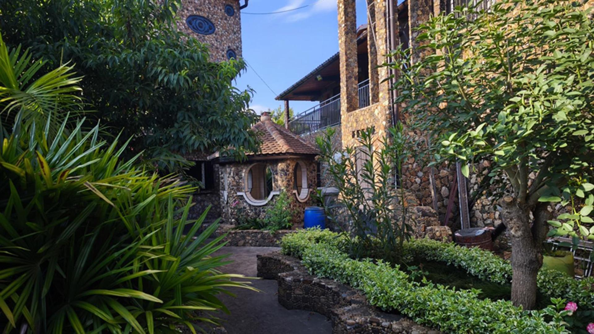 Hotel Restaurant Le Miamiam Glouglou Ambositra Buitenkant foto