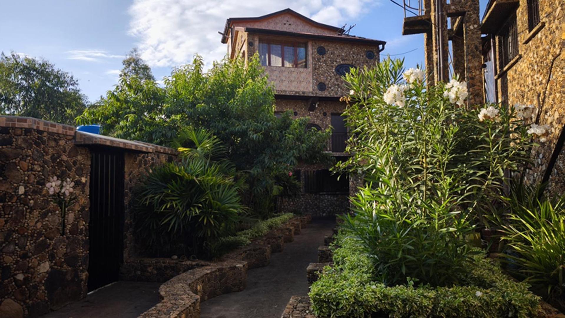 Hotel Restaurant Le Miamiam Glouglou Ambositra Buitenkant foto